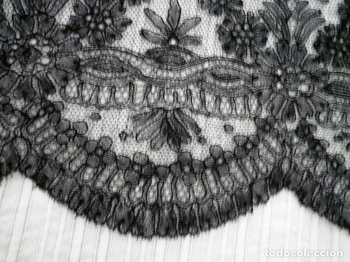 Antig&uuml;edades: Mantilla - Foto 4