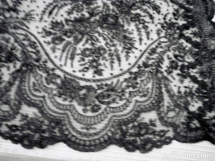Antig&uuml;edades: Mantilla - Foto 9