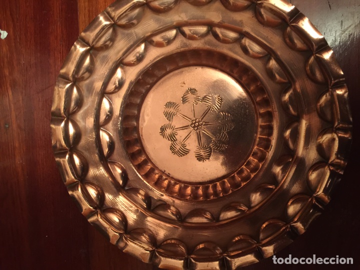 Antig&uuml;edades: Antiguo plato de bronce - Foto 3