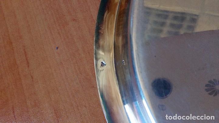 Antig&uuml;edades: Curiosa bandeja de metal ba&ntilde;ada en plata - Foto 3