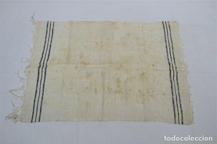 Antig&uuml;edades: Antiguo pa&ntilde;o de ofrendas. Lino - Foto 1