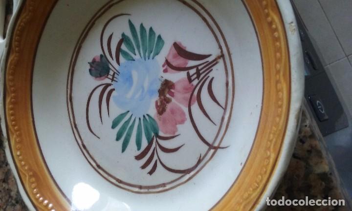 Antig&uuml;edades: plato con flores - Foto 1