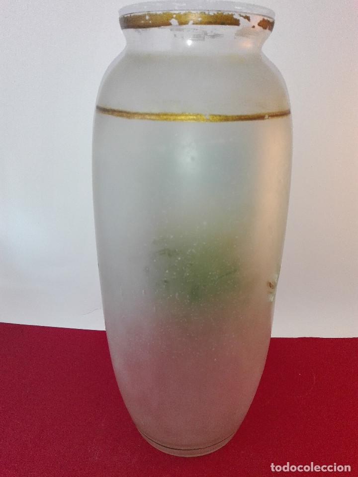 Antig&uuml;edades: JARRON DE CRISTAL PINTADO AL OLEO - Foto 2