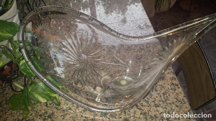 Antig&uuml;edades: antiguo centro de mesa en cristal tallado - Foto 2