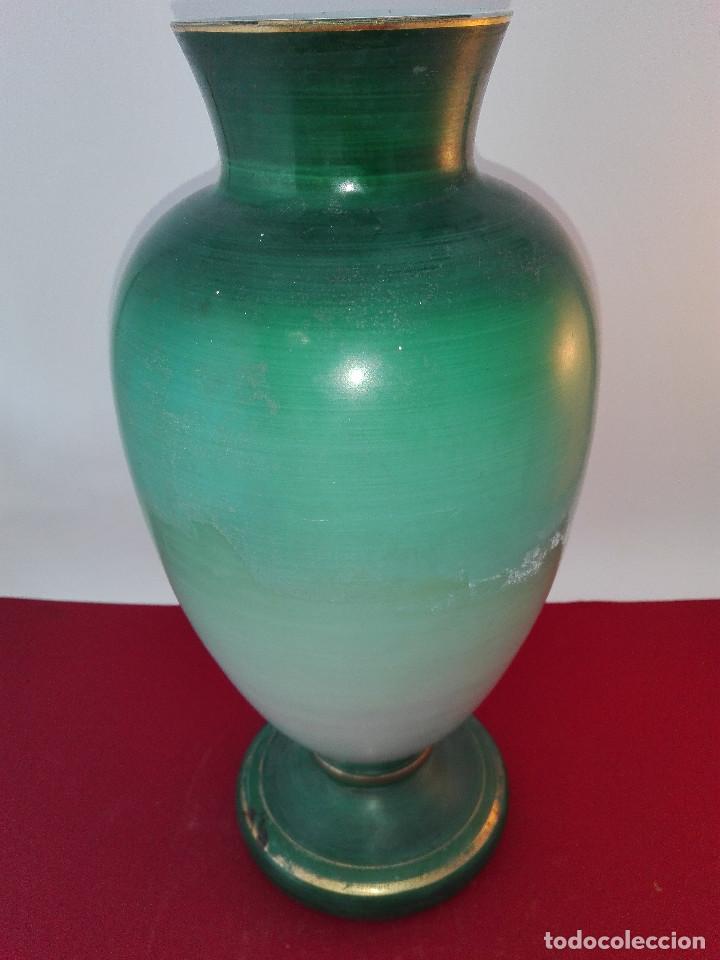 Antig&uuml;edades: JARRON OPALINA VERDE, CERCA 1.920 - Foto 3