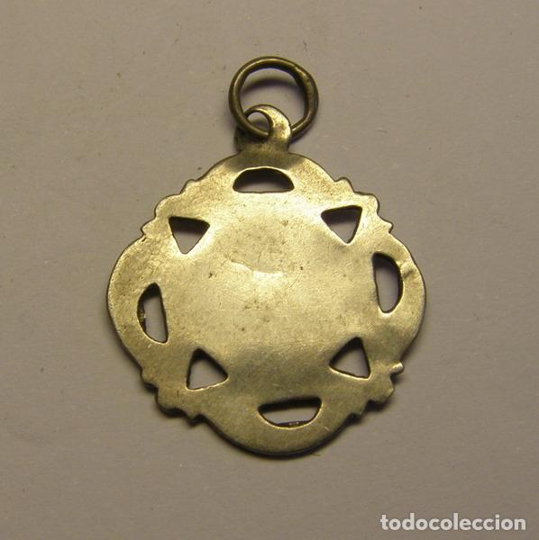 Antig&uuml;edades: Medalla religiosa antigua de Virgen. - Foto 2