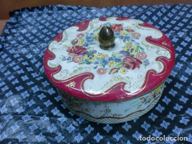 Antig&uuml;edades: CAJA DE BOMBONES - Foto 1