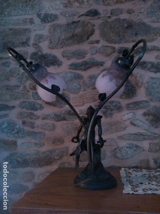 Antig&uuml;edades: Dama con dos focos - Foto 3