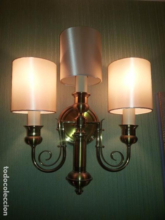 Antig&uuml;edades: 5 Apliques de pared de tres luces - Foto 2