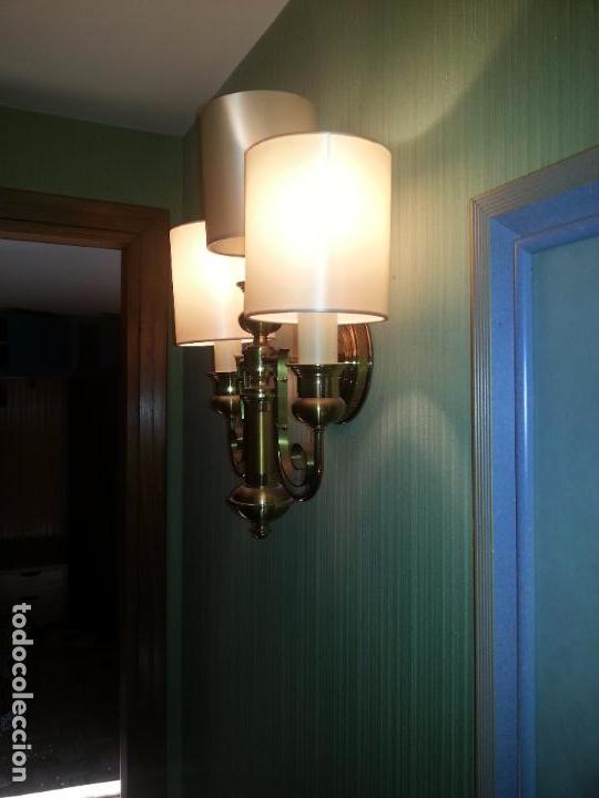 Antig&uuml;edades: 5 Apliques de pared de tres luces - Foto 3