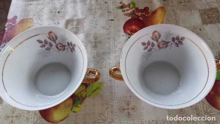 Antig&uuml;edades: antiguas dos tazas de consome - Foto 2