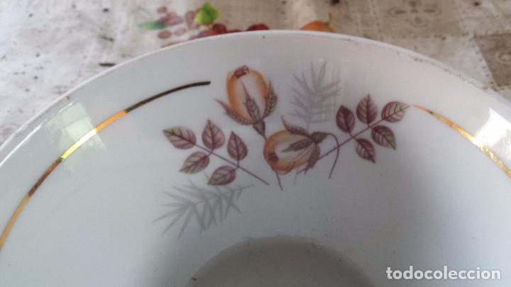 Antig&uuml;edades: antiguas dos tazas de consome - Foto 3