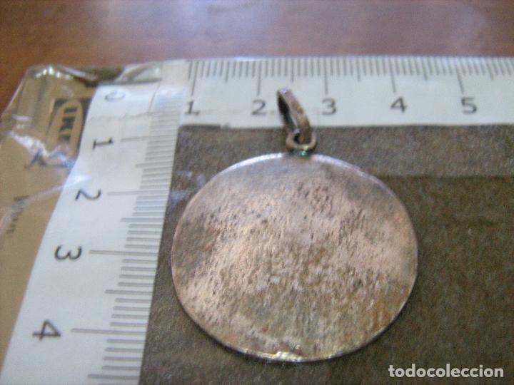 Antig&uuml;edades: MEDALLA DE PLATA DE MARIA AUXILIADORA - Foto 2