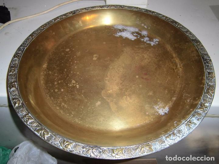 Antig&uuml;edades: ponchera con bandeja y copas de alpaca - Foto 3