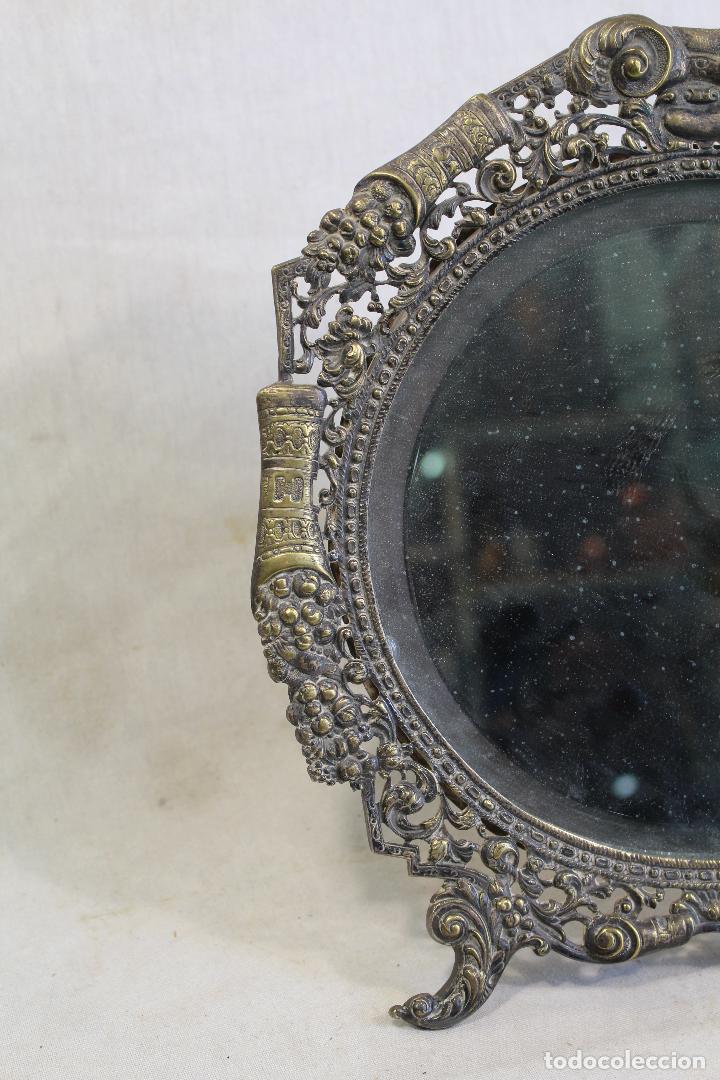 Antig&uuml;edades: espejo de sobremesa en bronce - Foto 2