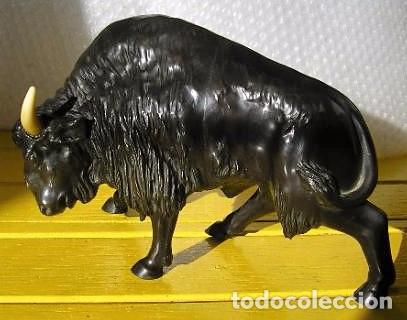 Antig&uuml;edades: Bizon o Bufalo en bronce - Art Deco - Foto 1