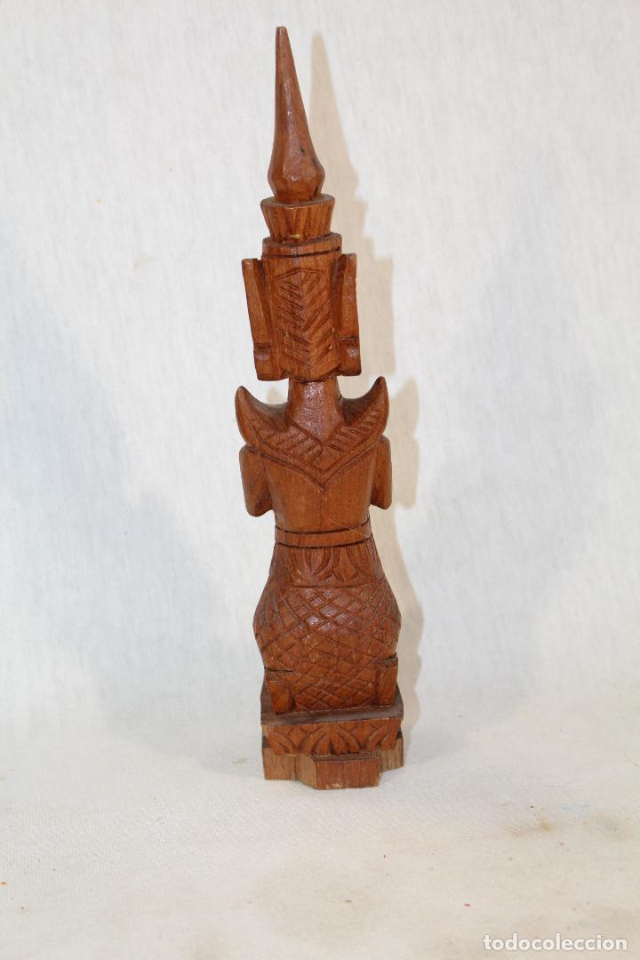 Antig&uuml;edades: figura de buda tallada en madera - Foto 3