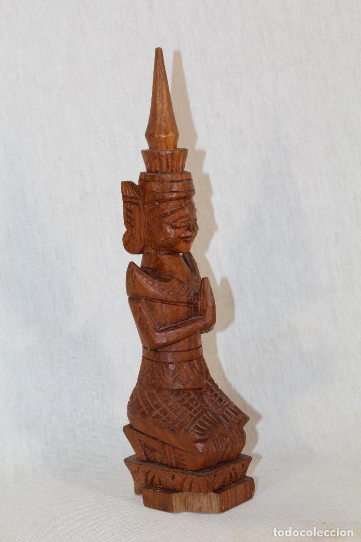 Antig&uuml;edades: figura de buda tallada en madera - Foto 4