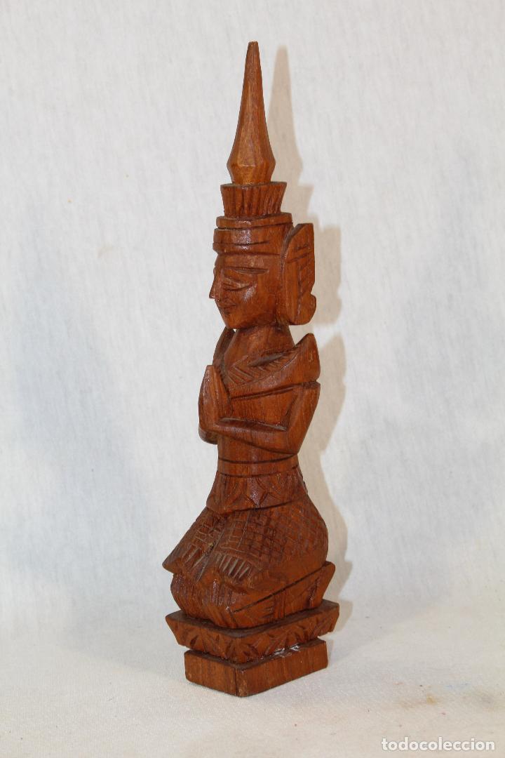 Antig&uuml;edades: figura de buda tallada en madera - Foto 5
