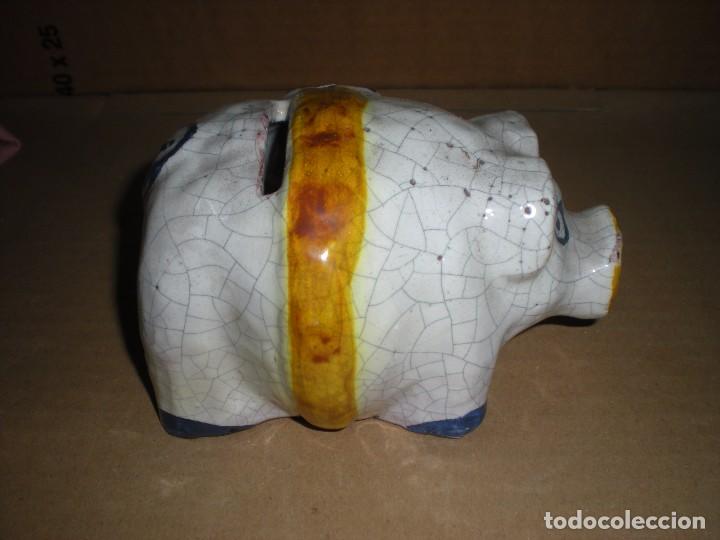 Antig&uuml;edades: Hucha cer&aacute;mica cerdito pintado a mano 13x10x10cm