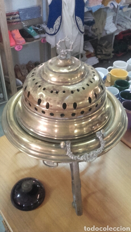 Antig&uuml;edades: Brasero antiguo de laton - Foto 2