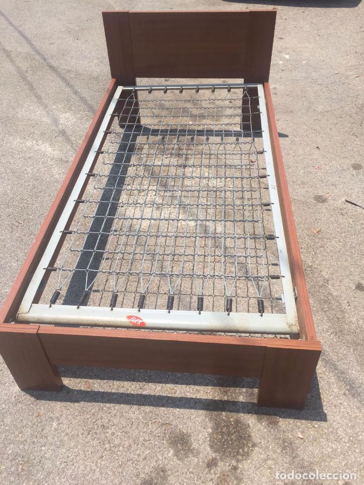 Antig&uuml;edades: CAMA MADERA Y SOMIER MUELLES PIKOLIN - Foto 6