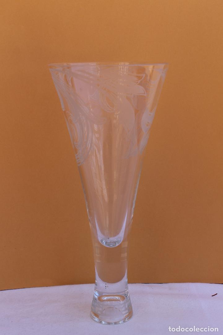 Antig&uuml;edades: JARRON AFLAUTADO VERSACE DE ROSENTHAL - Foto 3
