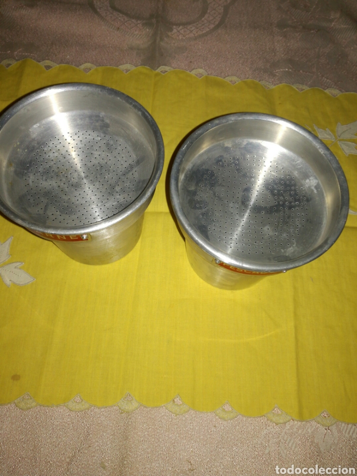 Antig&uuml;edades: Recipientes para el aceite de aluminio - Foto 2