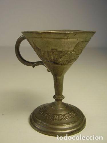 Antiguidades: Copa embudo,1910