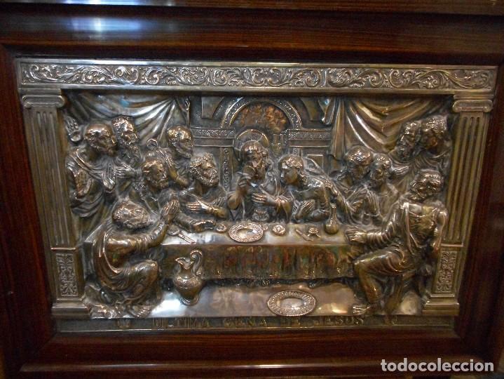 Antig&uuml;edades: Santa cena de metal en relieve - Foto 1
