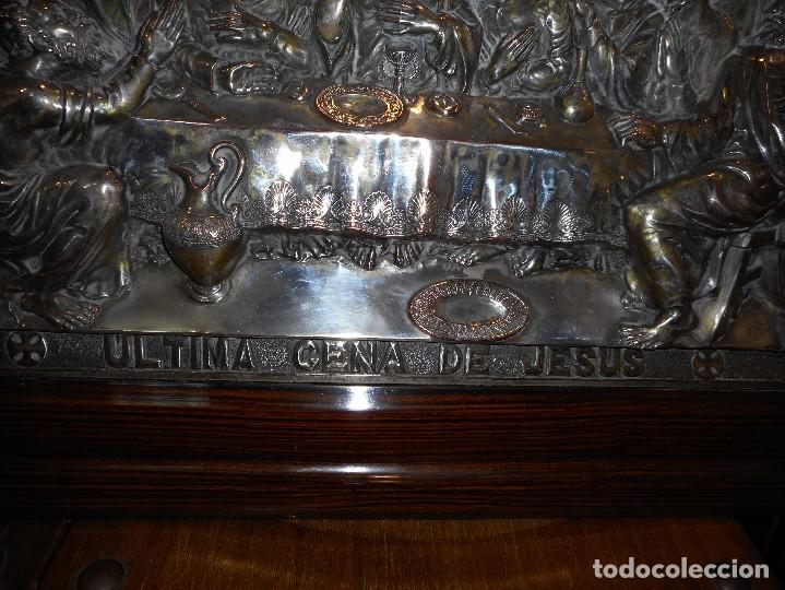 Antig&uuml;edades: Santa cena de metal en relieve - Foto 6