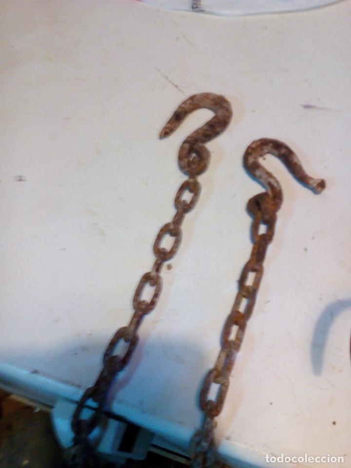 Antig&uuml;edades: horcate de madera con cadenas - Foto 6