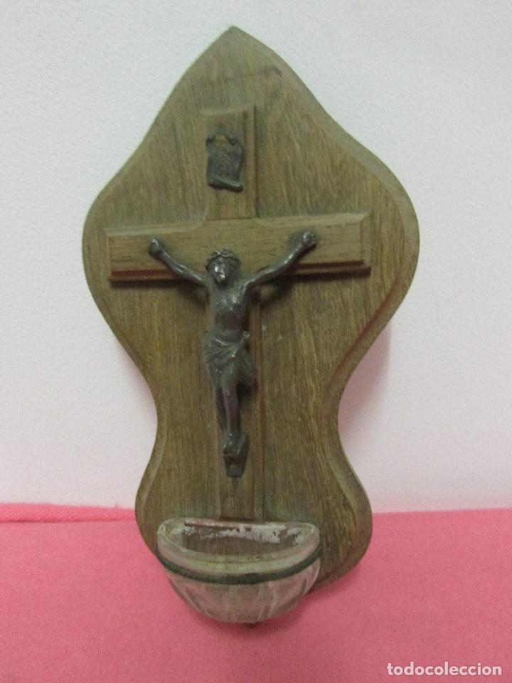 Antig&uuml;edades: Benditera madera forja cristal # - Foto 1