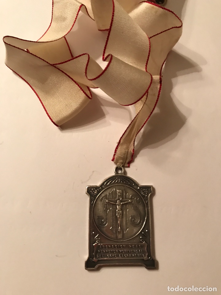 Antig&uuml;edades: &rdquo;SANTISIMO CRISTO&rdquo; MEDALLA en Plata? (h.1920?) - Foto 1