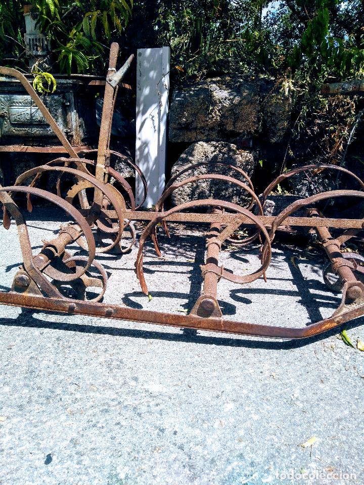 Antig&uuml;edades: ANTIGUA GRADA - Foto 4
