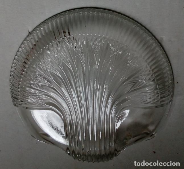 Antig&uuml;edades: ANTIGUO Y CURIOSO PLATO DE CRISTAL - Foto 2