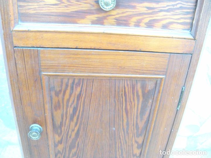 Antig&uuml;edades: MESILLA DE NOCHE EN PINO DEL CANAD&Aacute; - Foto 10