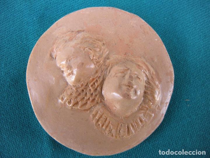 Antig&uuml;edades: ANGELES, PLAF&Oacute;N CER&Aacute;MICO EN RELIEVE. - Foto 1
