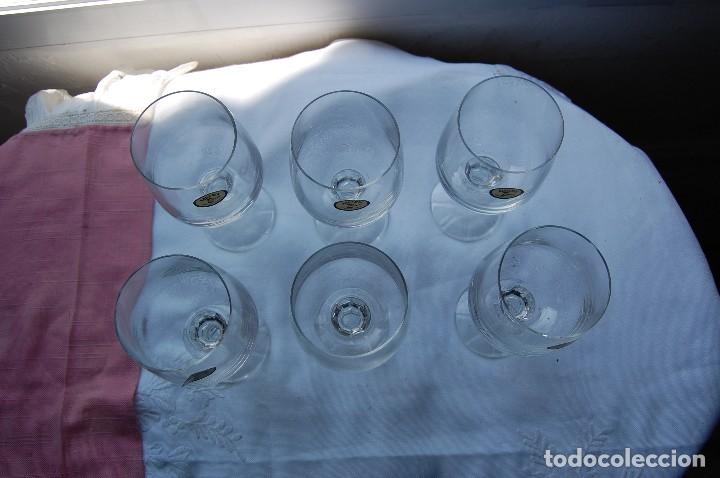 Antig&uuml;edades: 6 copas de cristal tallado. - Foto 10