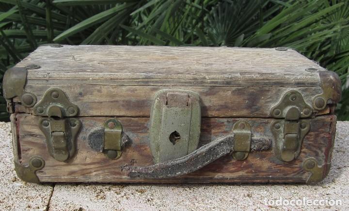 Antig&uuml;edades: Antiguo ba&uacute;l madera - Foto 1
