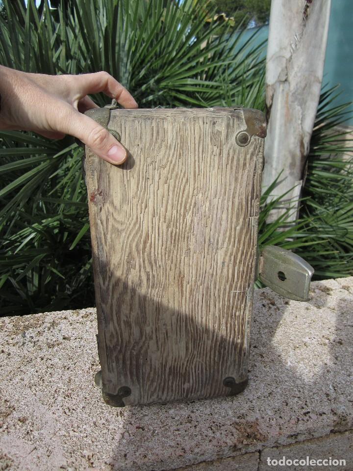 Antig&uuml;edades: Antiguo ba&uacute;l madera - Foto 7