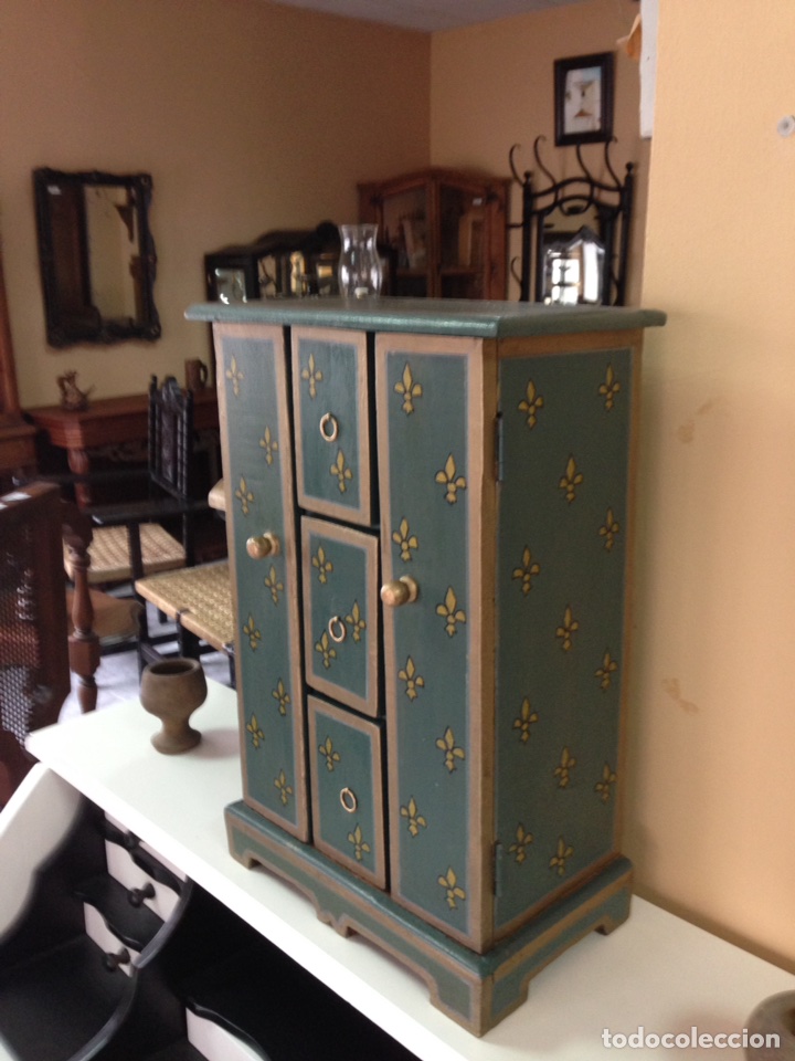 Antig&uuml;edades: Antiguo mueble joyero - Foto 3