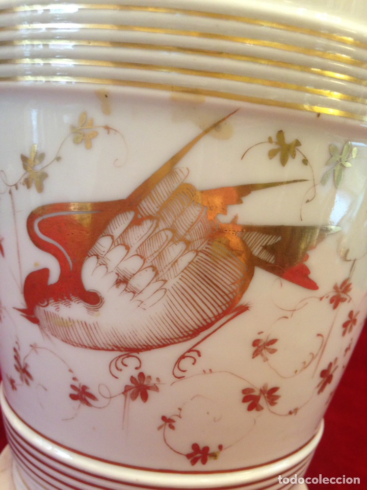 Antig&uuml;edades: Macetero de porcelana con base, siglo XIX - Foto 4