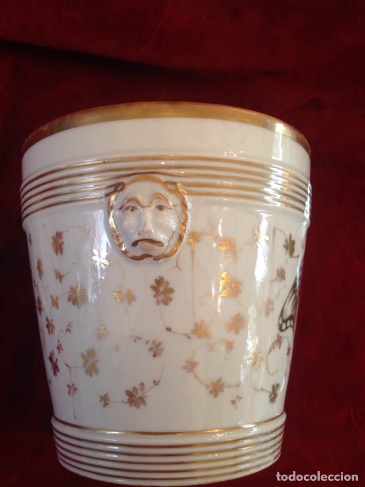 Antig&uuml;edades: Macetero de porcelana con base, siglo XIX - Foto 11
