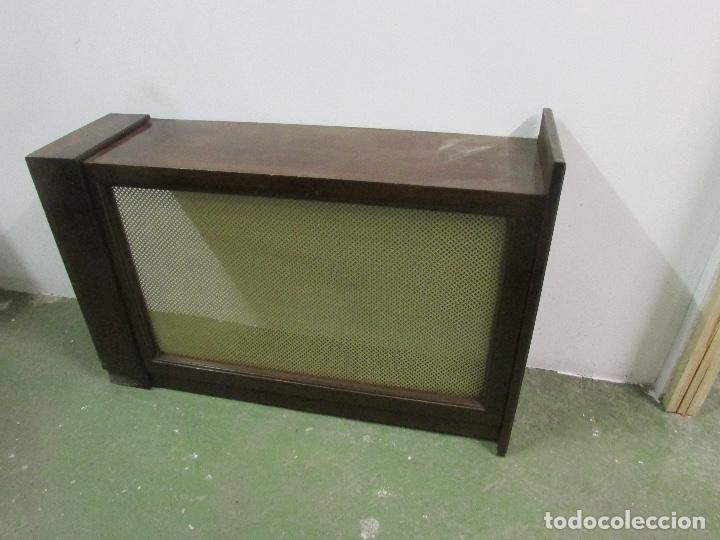 Antig&uuml;edades: Cubreradiador madera # - Foto 1