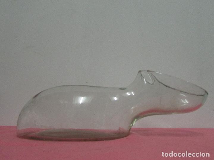 Antig&uuml;edades: Bacin de cristal #