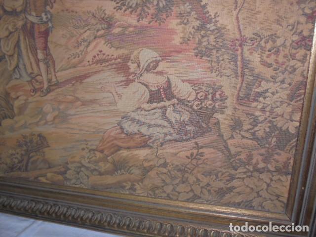 Antig&uuml;edades: TAPIZ CON MOTIVOS CAMPESTRES. - Foto 4