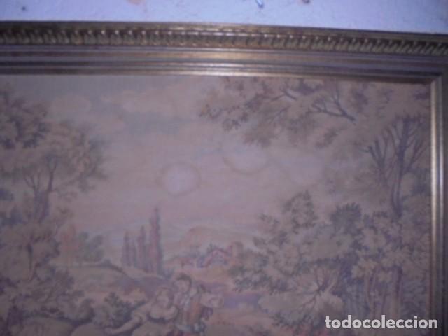Antig&uuml;edades: TAPIZ CON MOTIVOS CAMPESTRES. - Foto 7