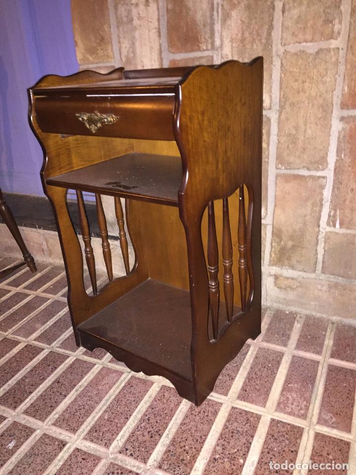 Antig&uuml;edades: MESA AUXILIAR ANTIGUA - Foto 1