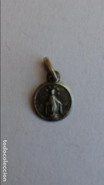 Antig&uuml;edades: Medalla de virgen inmaculada de 0,8 cms de diametro - Foto 1